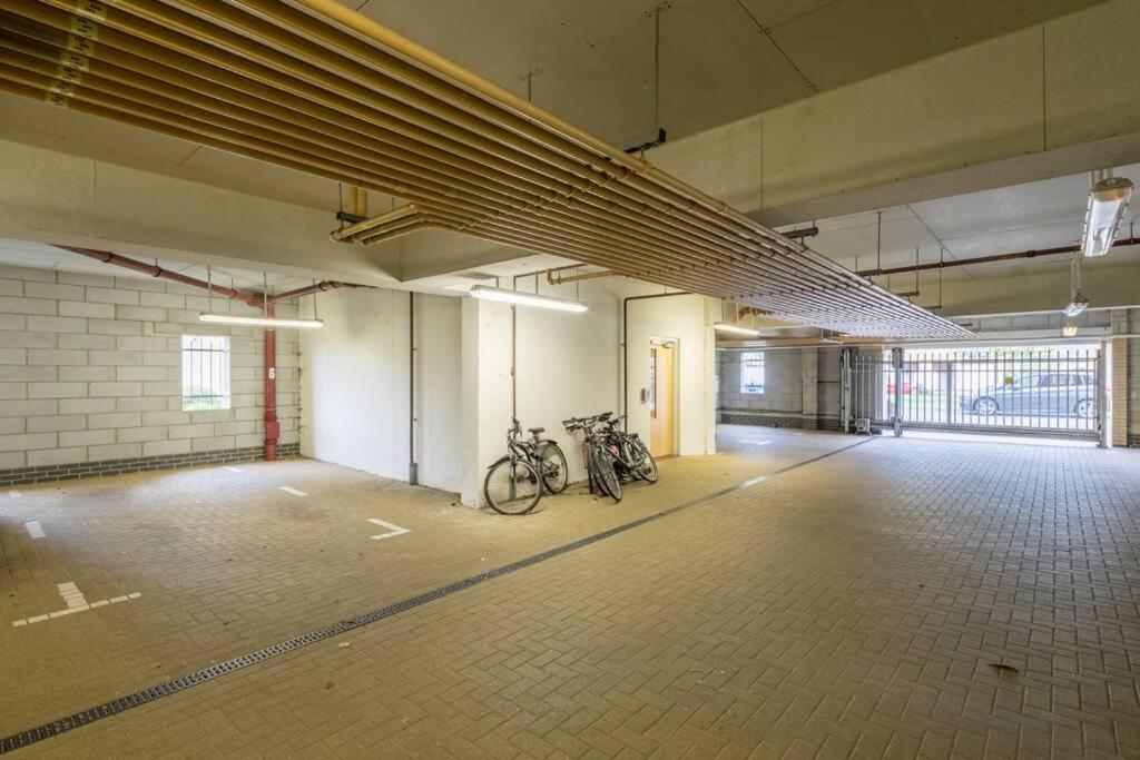 Executive 2Br Apartment Next To Station + Parking Cambridge  Ngoại thất bức ảnh