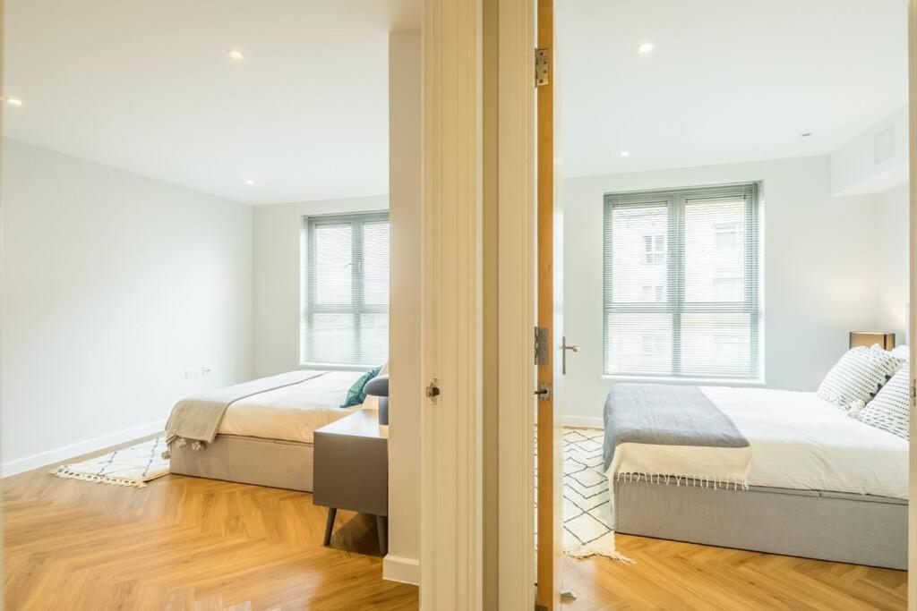 Executive 2Br Apartment Next To Station + Parking Cambridge  Ngoại thất bức ảnh